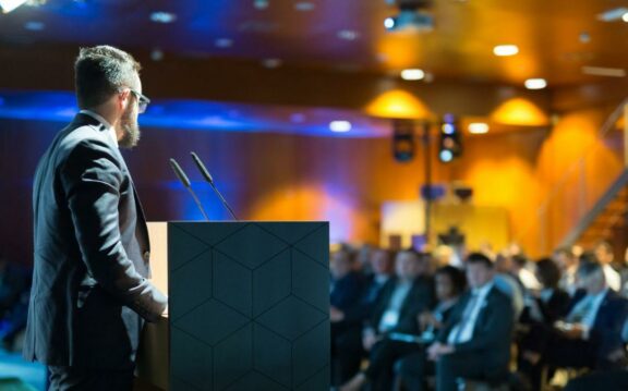 POGOVORNI VEČER: POMEMBNOST UDELEŽBE NA EVROPSKIH VOLITVAH