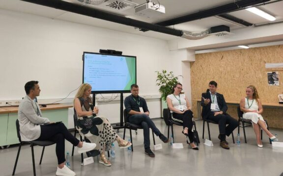 Kako pospešiti komercializacijo globoke tehnologije v Sloveniji in Evropi?