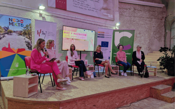 Moč v rožnatem – zgodbe poguma in podpore