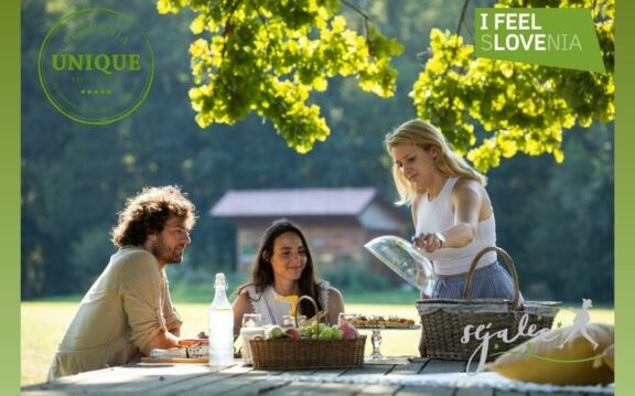 “Medeno doživetje” Zavoda Čebela v družini najboljših v Sloveniji